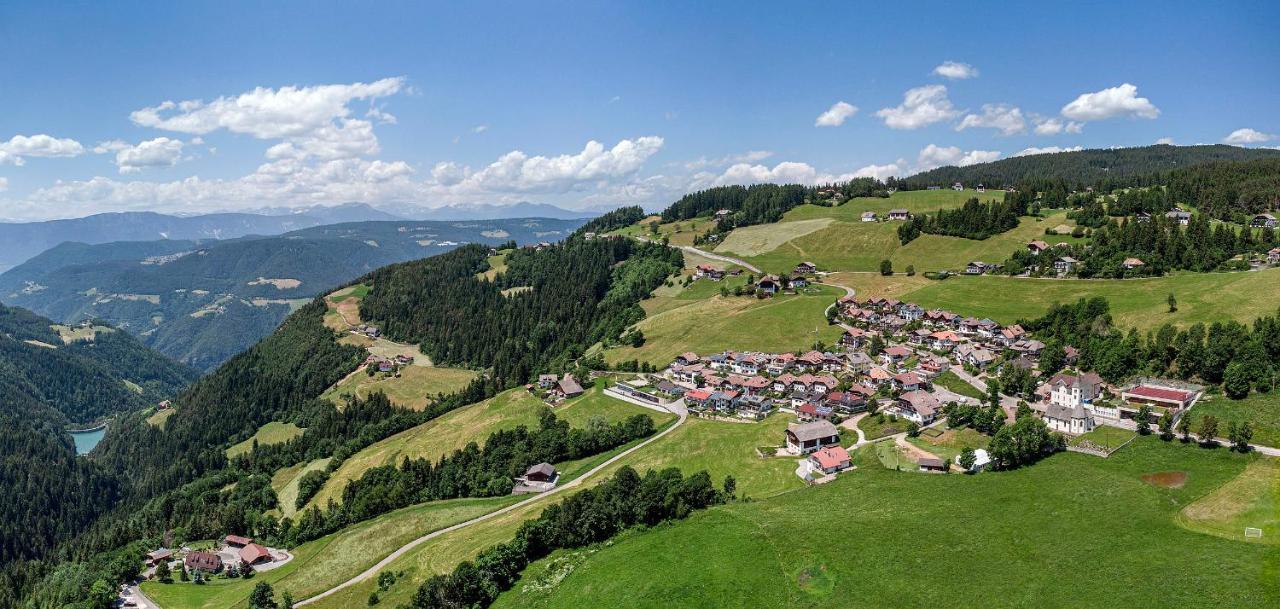Gasthof Mesnerwirt Oberinn Exterior foto